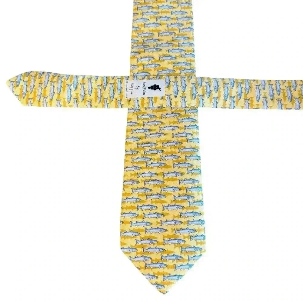 Vineyard Vines Necktie Blue Fish Yellow Tie 100% Silk Handmade And Hand Painted